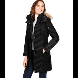 ⚡️SALE⚡️NWOT Kenneth Cole faux fur quilted coat